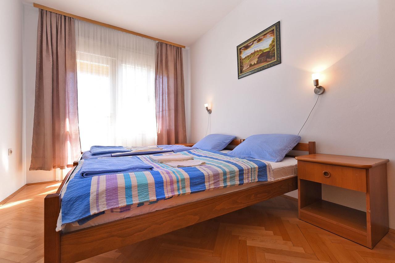 Apartments Josip 74 Πούλα Εξωτερικό φωτογραφία