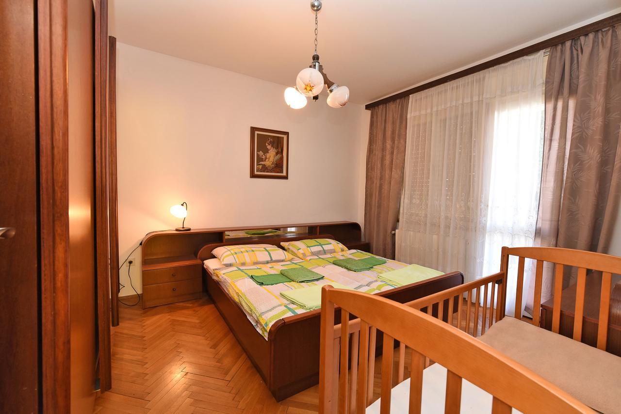 Apartments Josip 74 Πούλα Εξωτερικό φωτογραφία